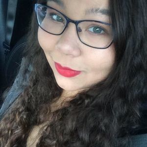 Meet your Posher, Amara